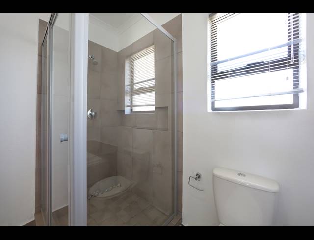 3 BEDROOM APARTMENT FOR SALE IN FOURWAYS